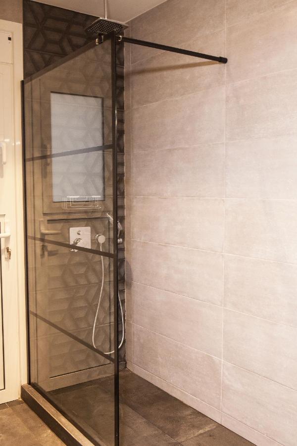 Central Comfy Modern Flat 2 Bedrooms 2 Bathrooms Atenas Exterior foto